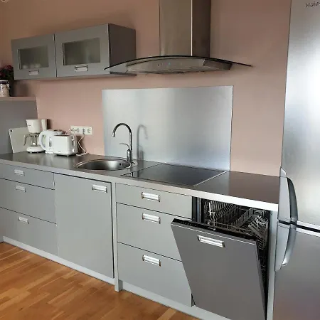 Skyline Apartment, Seaview *